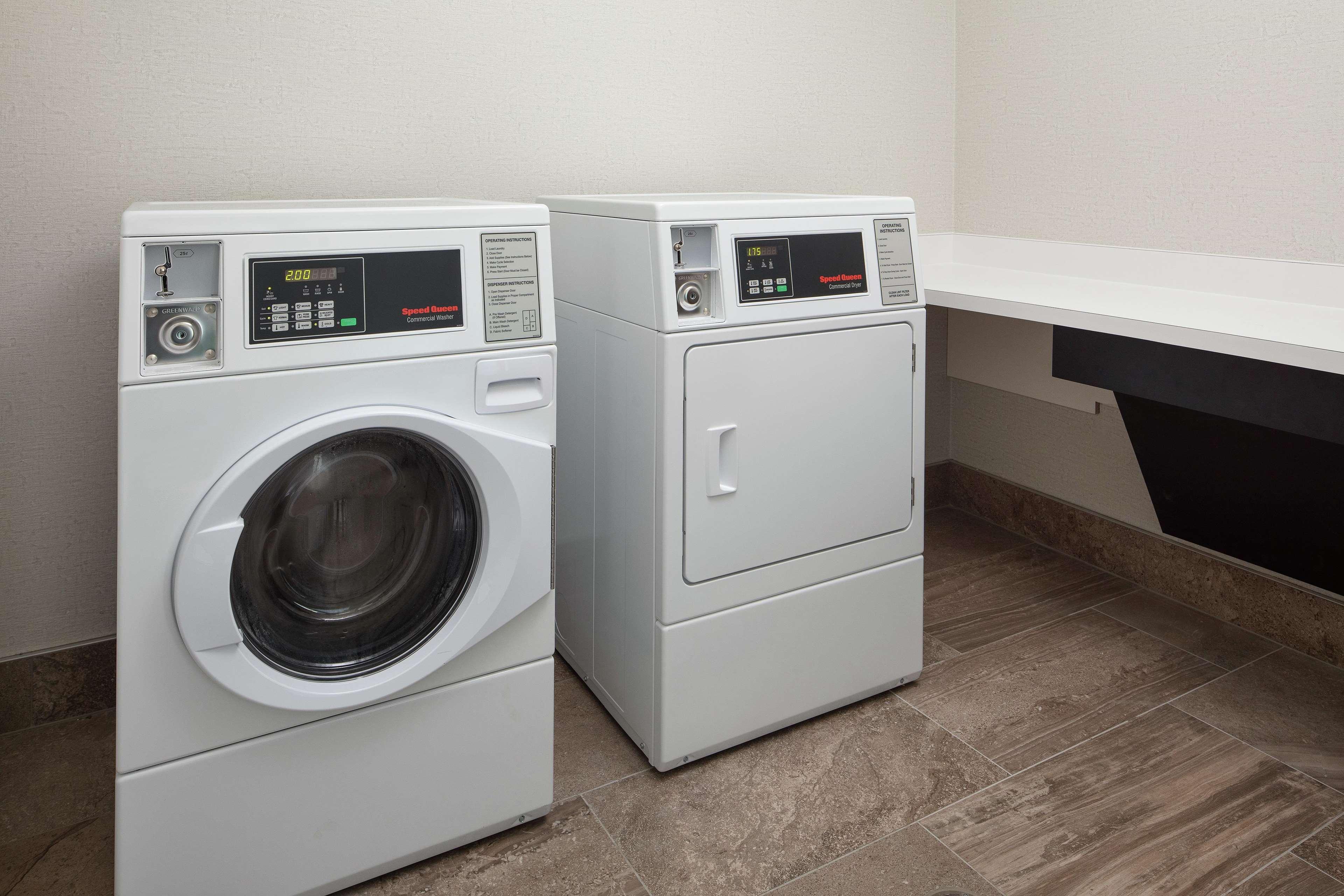 Hilton Garden Inn Sacramento Airport Natomas Buitenkant foto